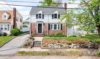 38 Brookside Dr, Cranston, RI 02910