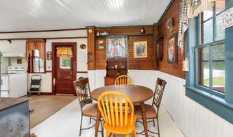 570 Maplewood Rd, Parsonsfield, ME 04047