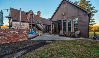 1670 Church St, Appomattox, VA 24522