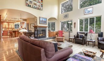15631 Stanwood Cir, Anchorage, AK 99516