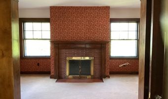 24 Third St, Attleboro, MA 02703