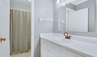 1607 Northwood Dr, Albany, GA 31707