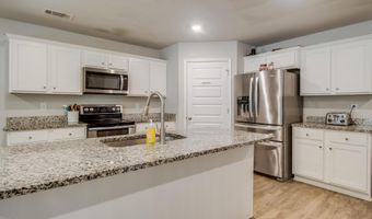 6543 Eastland Cir, Biloxi, MS 39532