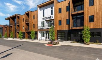 905 SE 4th St 203, Bentonville, AR 72712