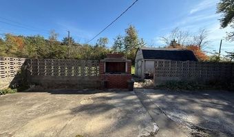 210 Shawnee Dr, Bedford, IN 47421