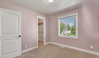 784 Dell Rd, Chubbuck, ID 83202