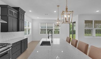 748 CURLY LOCKS Loop, Apopka, FL 32703