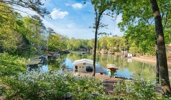 594 Hilltop Ln, Berkeley Lake, GA 30096