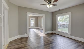 106 S Fox St, Alba, MO 64830