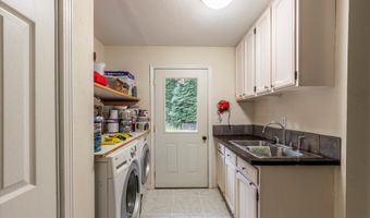 97030 DODGE Ave, Brookings, OR 97415