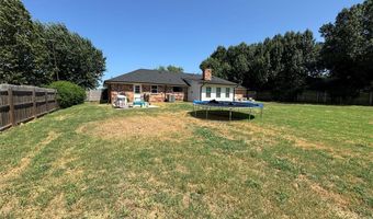 112 Mockingbird Ln, Chickasha, OK 73018
