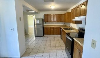 301 W Black Well St B, Andover, NJ 07801