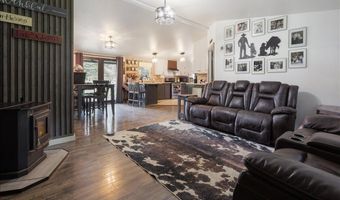 30758 N Caravelle Rd, Athol, ID 83801