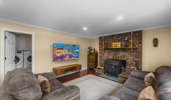 6 Hillsdale Ter, Alloway, NJ 07461