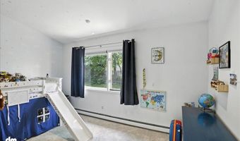 6622 Lakeway Dr, Anchorage, AK 99502