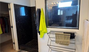 1055 Admiral Emblem St, Henderson, NV 89015