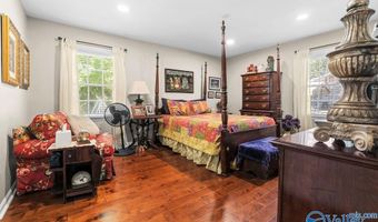 106 Collier Dr, Albertville, AL 35951