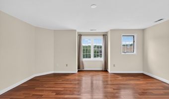 128 Parker St 3C, Acton, MA 01720