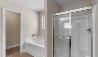 5609 Price Plantation Rd, Baker, FL 32531