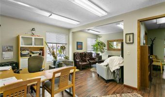 7630 145th St W, Apple Valley, MN 55124