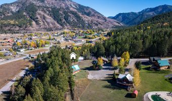 681 OVERLOOK Cir, Alpine, WY 83128
