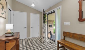 1824 W REID Dr, Appleton, WI 54914