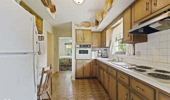 618 Mellowood Dr, Indianapolis, IN 46217