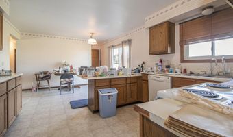 4926 Lima Center Rd, Ann Arbor, MI 48103