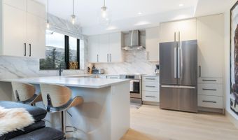 42 Riverfront Ln 105, Avon, CO 81620