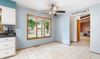 1807 9th St SW, Austin, MN 55912