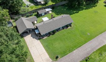 1212 Eaton Dr, Abbeville, LA 70510