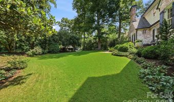 2700 Belvedere Ave, Charlotte, NC 28205