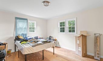 653 Seth Turner Rd, Albertson, NC 28508