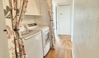 1422 S Country Club Cir, Carlsbad, NM 88220