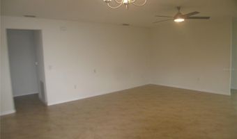 599 AUTUMN STREAM Dr, Auburndale, FL 33823