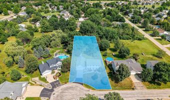 N254 MEADOWBREEZE Court, Appleton, WI 54915