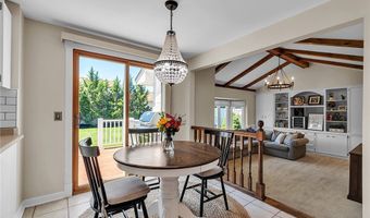 209 Mcnair Rd, Amherst, NY 14221