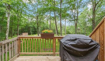 317 Old Concord Tpke 1, Barrington, NH 03825