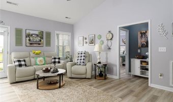 121 Moravian Ct, Advance, NC 27006