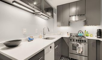 1801 CLYDESDALE Pl NW 222, Washington, DC 20009