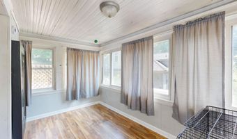 403 Summer St, Auburn, ME 04210