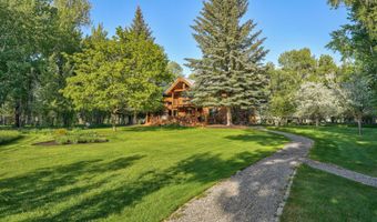 1301 Glen Aspen Dr, Bellevue, ID 83313