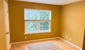 3310 WYNDHAM Cir 215, Alexandria, VA 22302