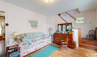 89 Pride Rd, Auburn, ME 04210