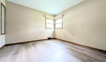1003 9th Ave, Anoka, MN 55303