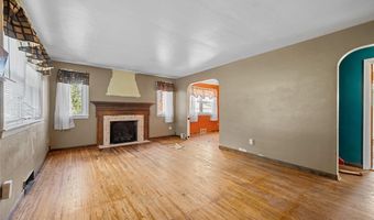 1127 Mcknight Dr, Bethel Park, PA 15102
