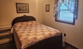 908 N Wooster St, Algona, IA 50511
