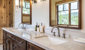 196 Marks Ln, Breckenridge, CO 80424