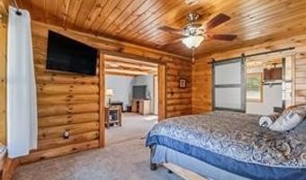 128 Courson Ln, Allegheny Twp., PA 16373