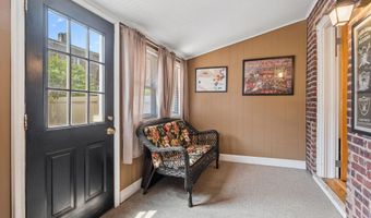 12 EGAN Ct, Bayonne, NJ 07002
